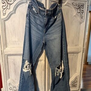 AE Super High Rise Baggy Wide Leg Jean